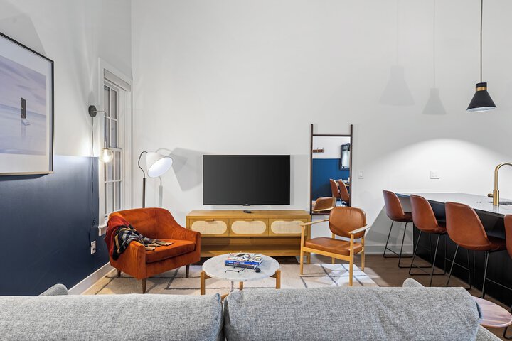 Room 53 of 72