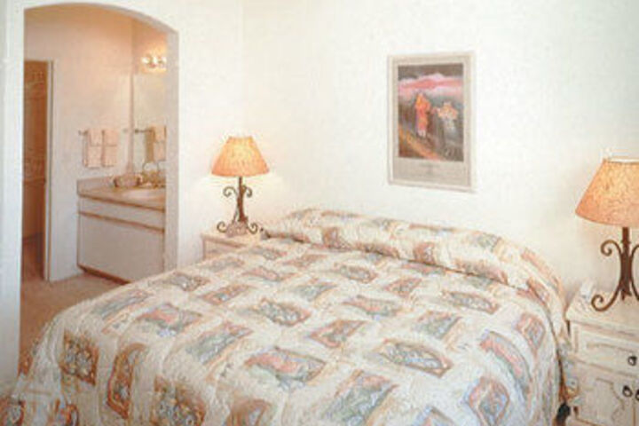 Room 5 of 20