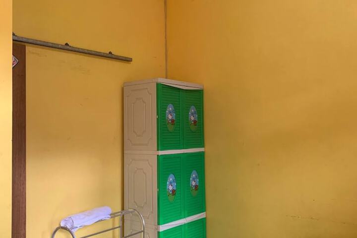 Room 27 of 58