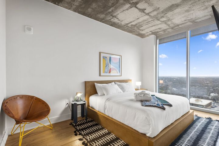 Room 74 of 860