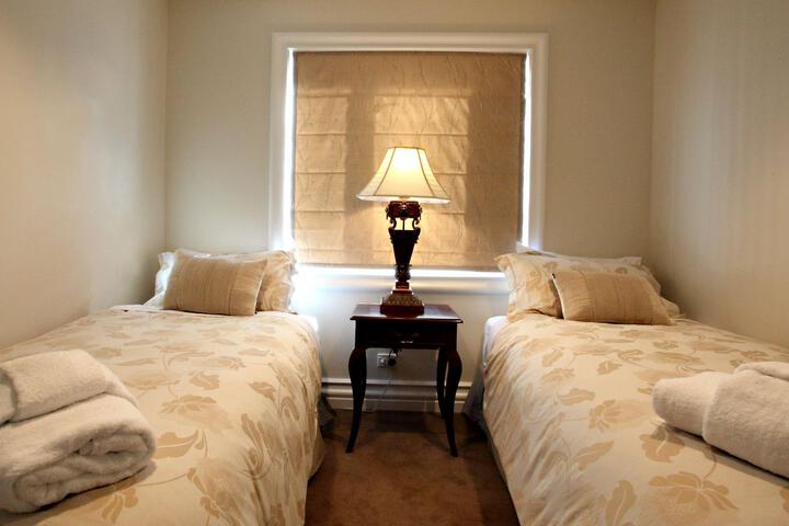 Room 3 of 5