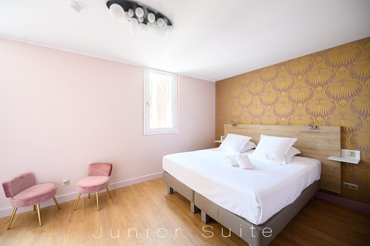 Room 4 of 101