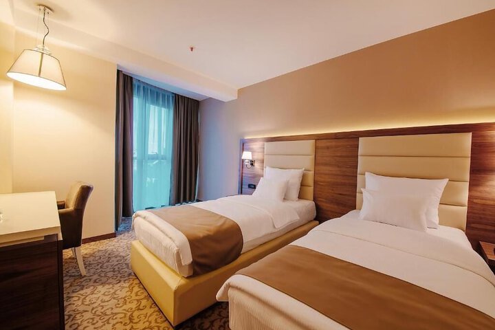 Room 14 of 46