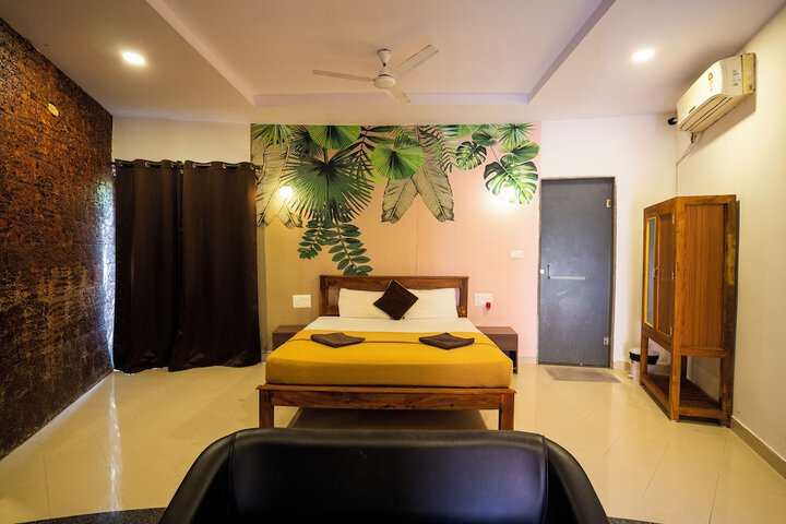 Room 17 of 52