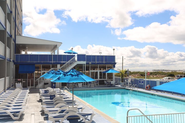 Pool 26 of 41