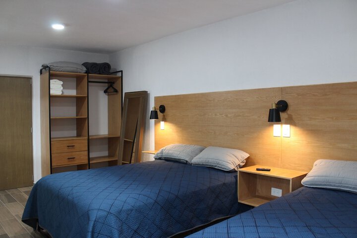 Room 13 of 146