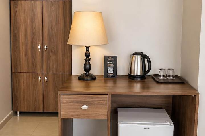 Room 40 of 64