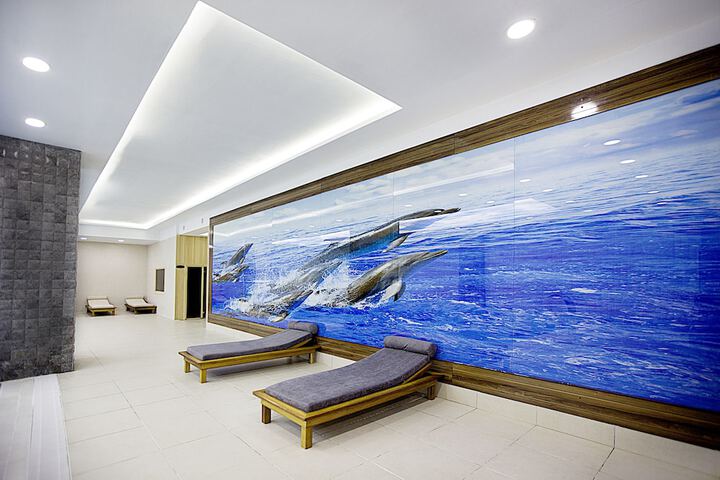 Pool Hotel