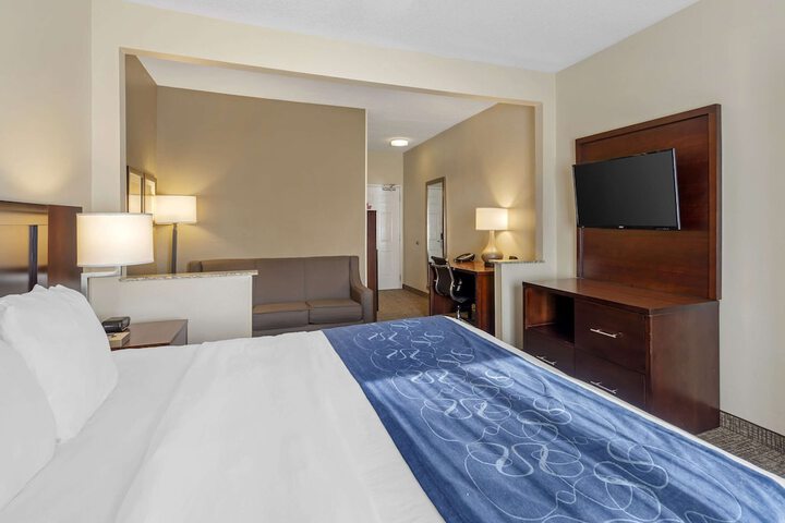2 Queen Beds Suite (6 of 12)