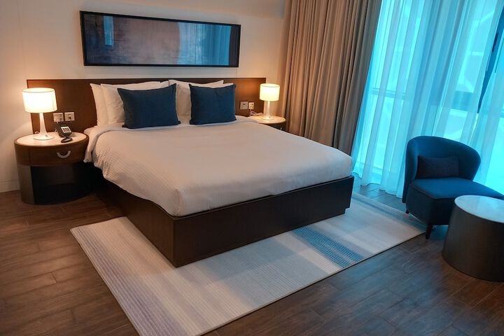 Room 6 of 54