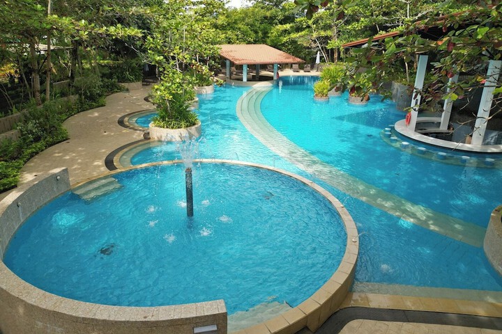 Fernvale Leisure Club and Resort
