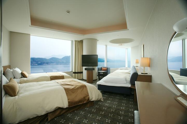 Room 16 of 231