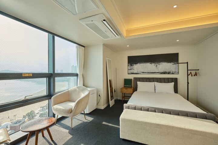 Room 78 of 224