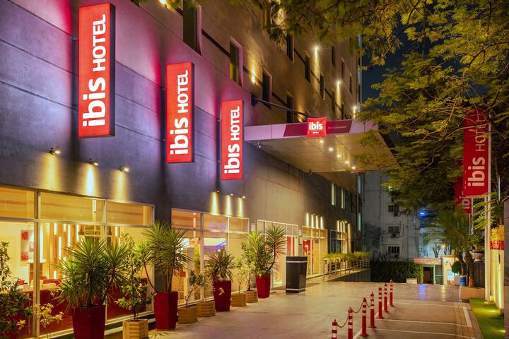 Hotel 66 of 73