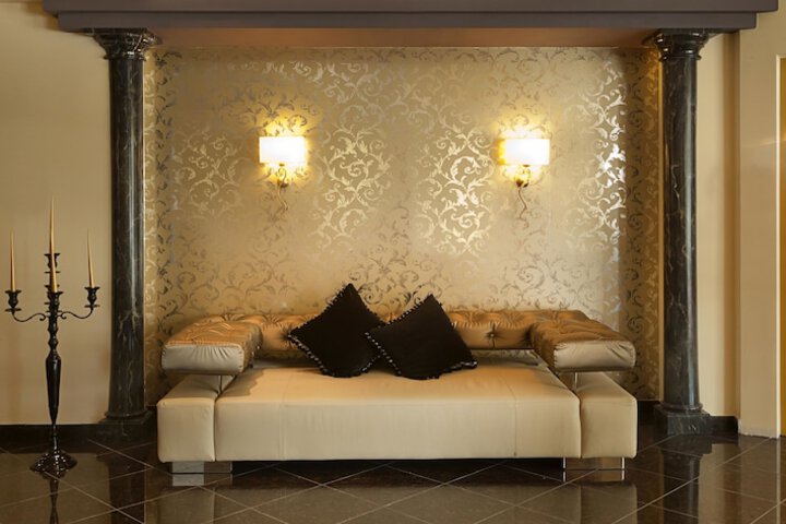 Hotel Interior 6 of 158