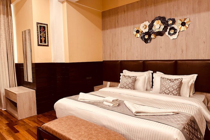 Room 16 of 75