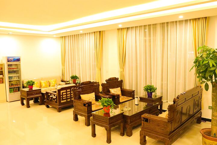 Hotel Interior 6 of 14