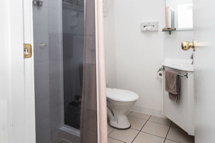 Room 14 of 20