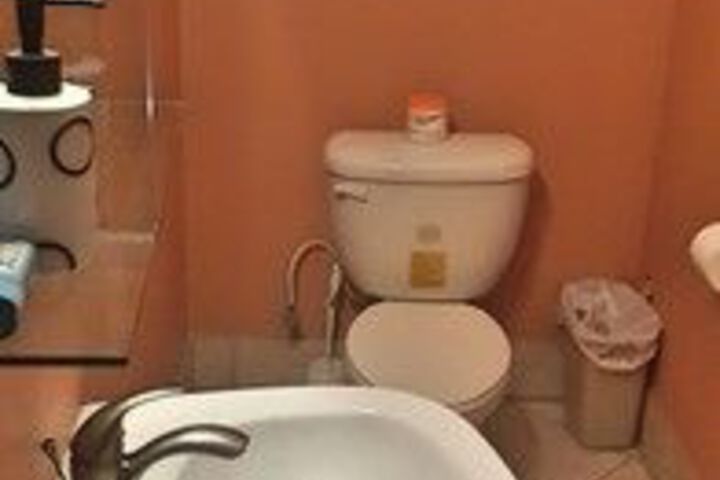 Room 3 of 17