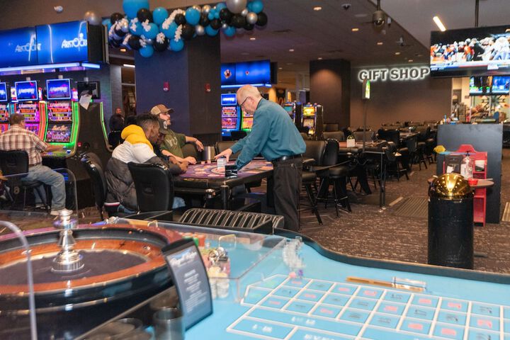 Entertainment 27 of 43