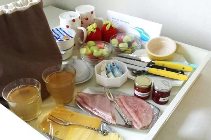 Breakfast/Coffee Service 10 of 12