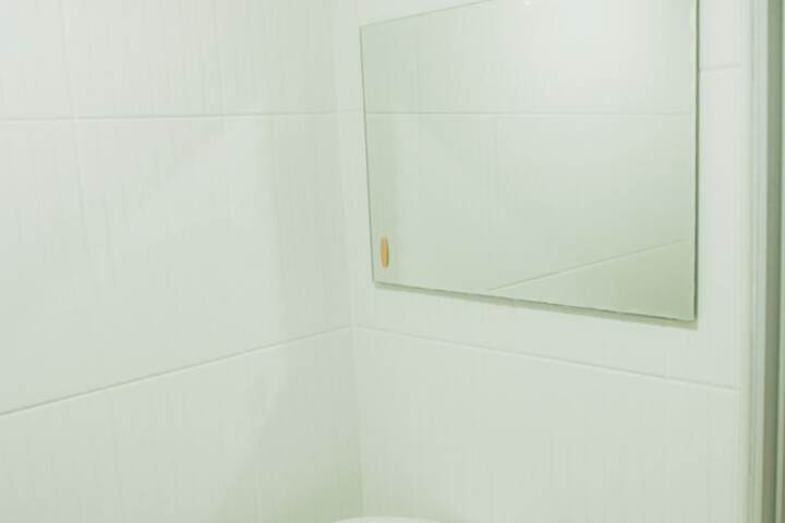 Room 19 of 29