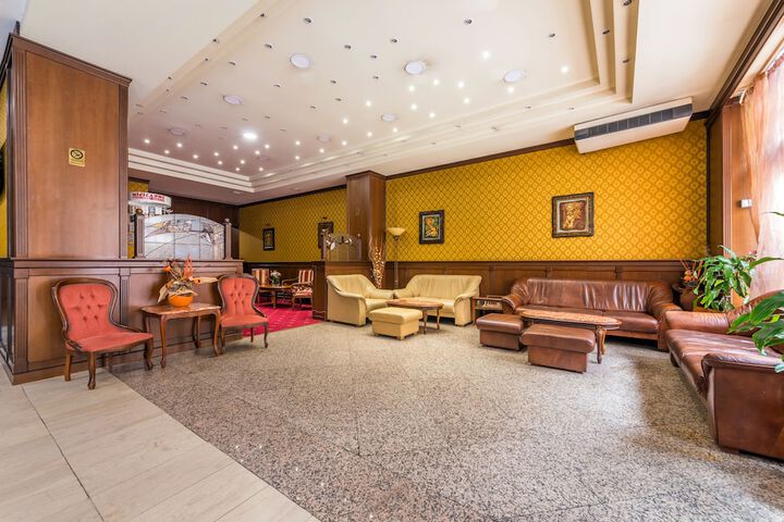 Hotel 2 of 69