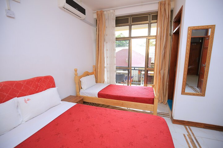 Room 19 of 29