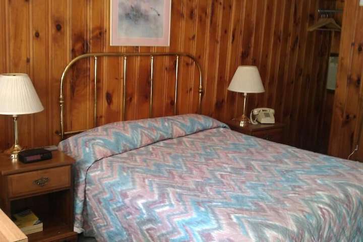 Room 14 of 60
