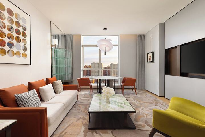 Room 2 of 57