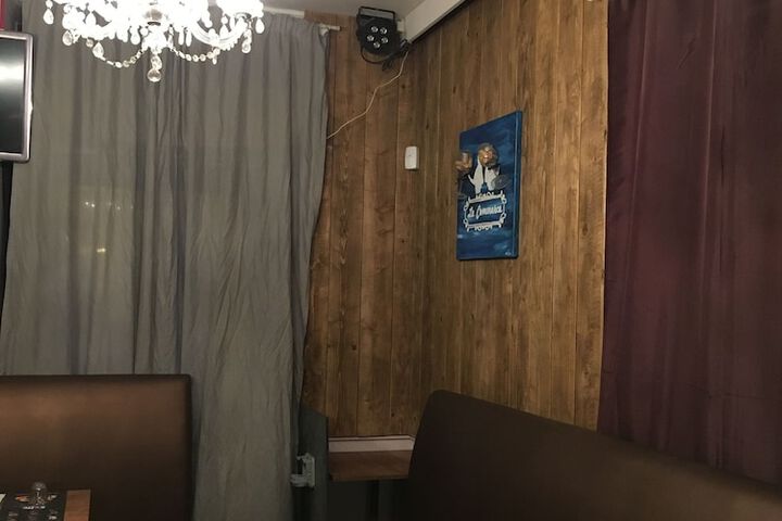 Room 25 of 93