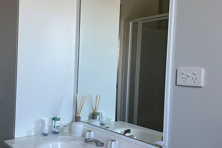 Room 45 of 73