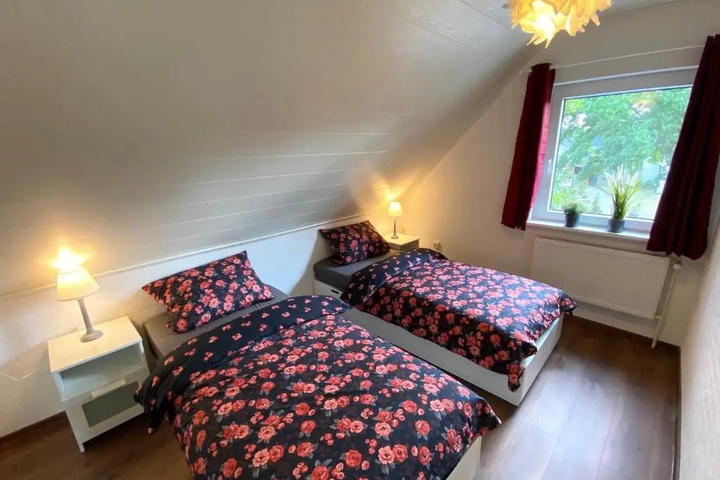 Room 2 of 14