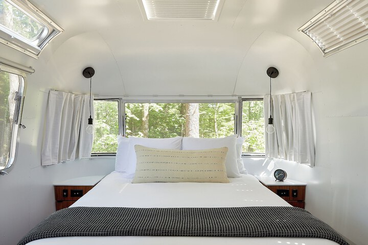 Suite Queen Size Bed (11 of 15)