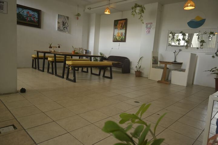 Room 182 of 269