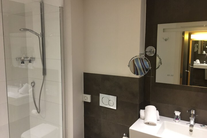 Clean Restrooms