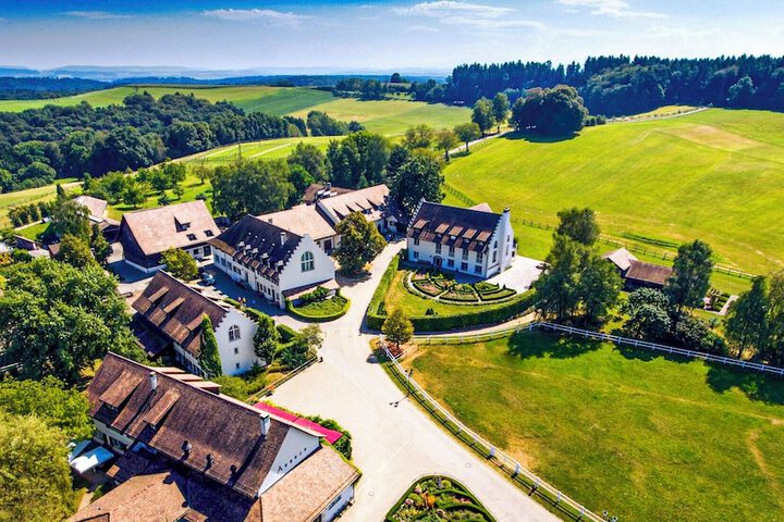 Hofgut Albführen - Hotel & Restaurant