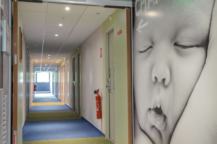 Room 6 of 31