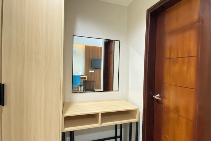 Room 11 of 19