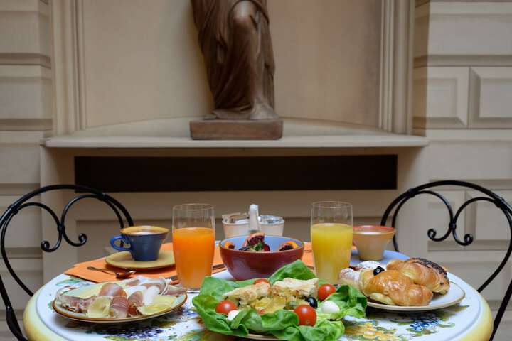 Breakfast/Coffee Service 58 of 67