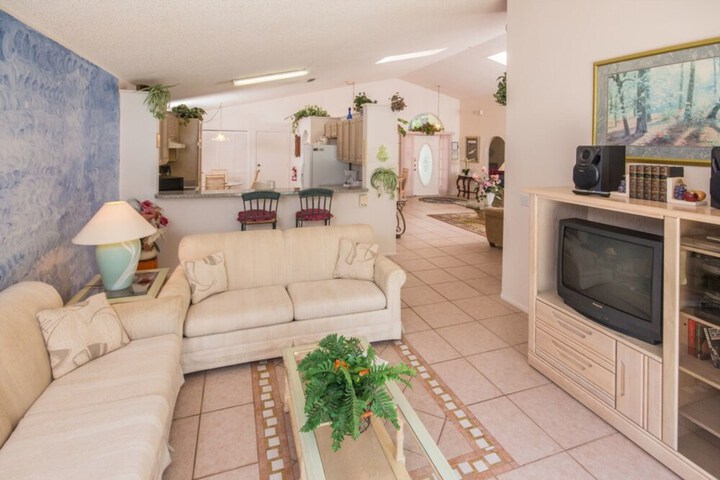 Hotel Interior 16 of 17