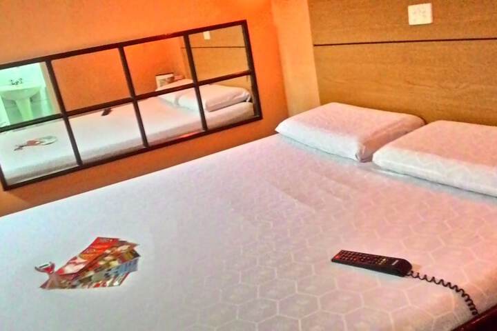 Room 12 of 20