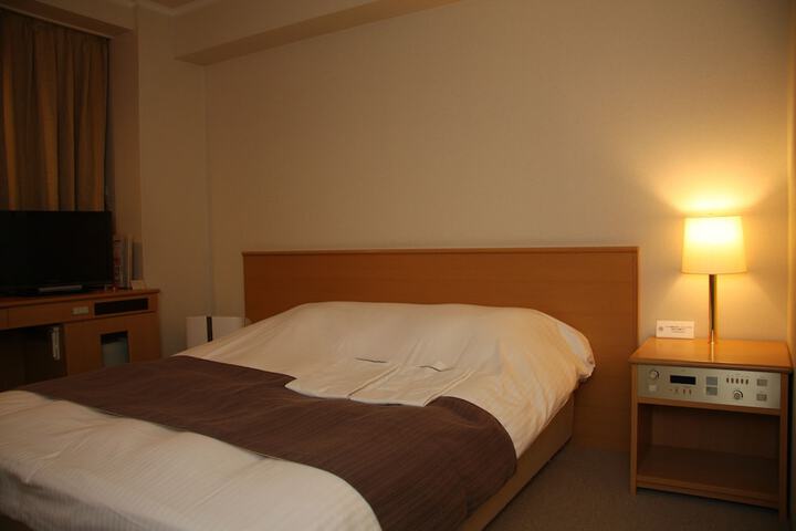 Room 14 of 75