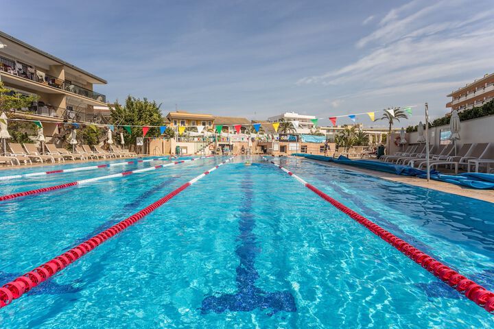 Pool 35 of 71
