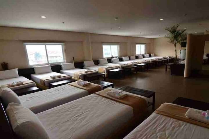 Room 7 of 37