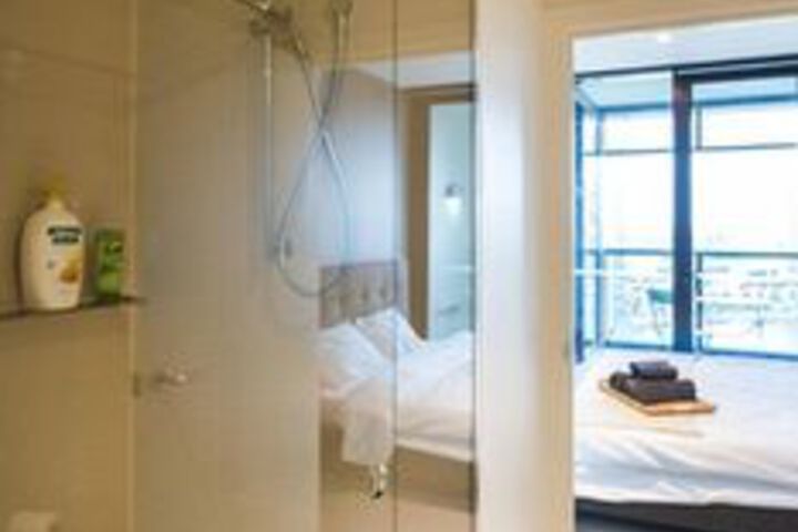 Room 9 of 46