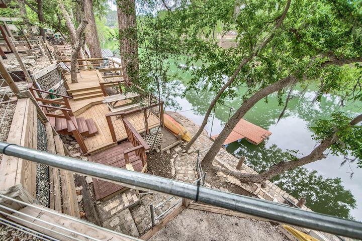 Property Grounds 29 of 38