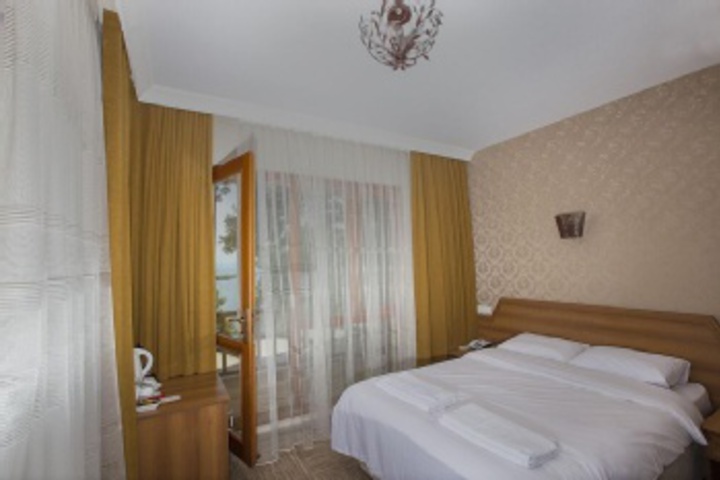 Room 178 of 216