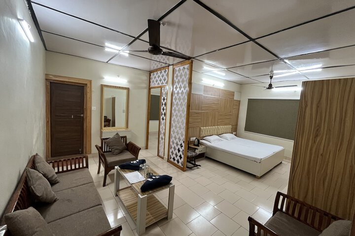 Room 30 of 56