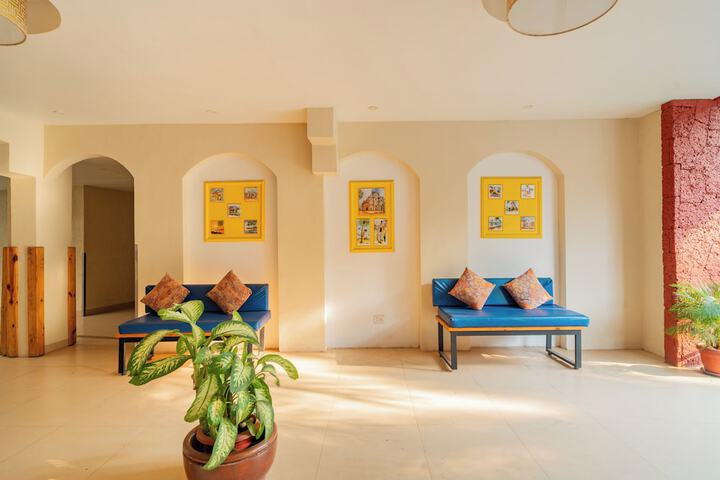 Hotel Lobby